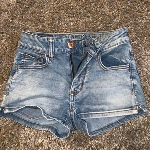 American Eagle High Rise Shortie